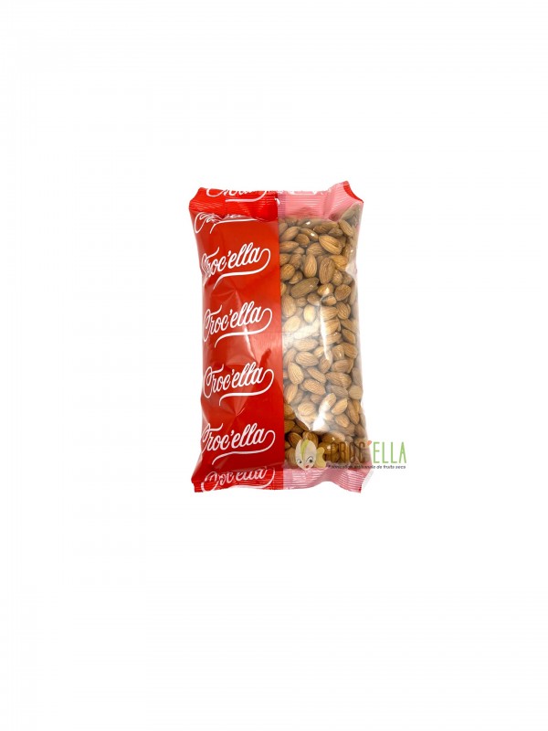 Amandes décortiquées crues fruits secs décortiqués CROC'ELLA pour grossiste et distributeur en France