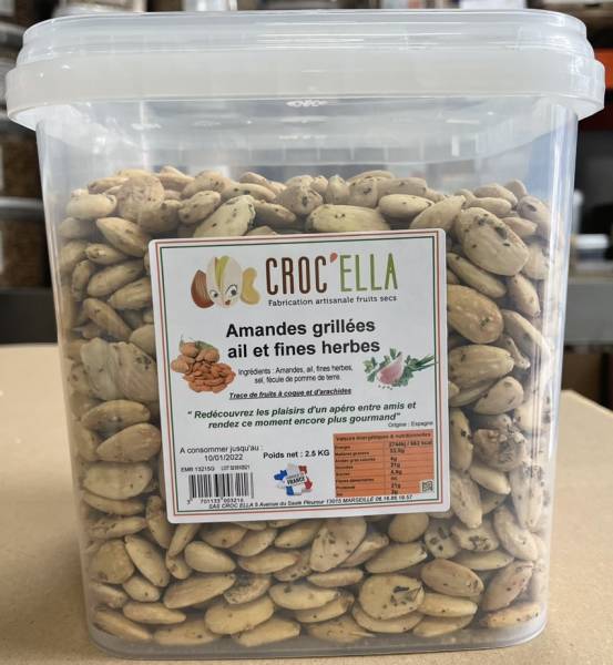 amandes ail et fines herbes en seaux