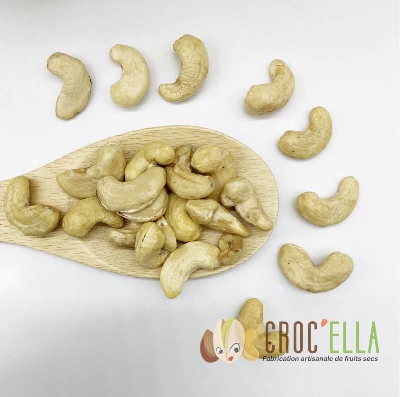 Noix de cajou W320 originaire du Vietnam pour distributeur et grossiste en France