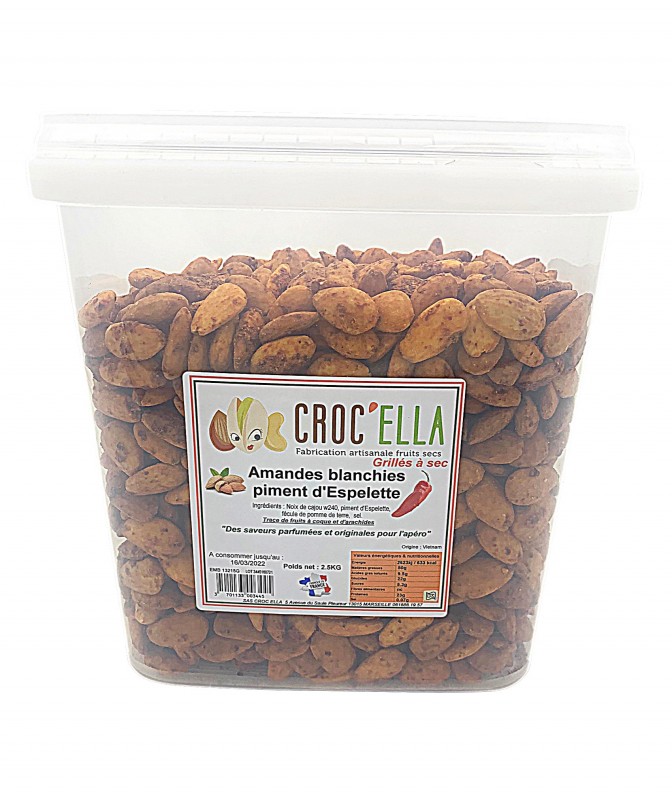 Amandes blanches piment d'Espelette en seau vrac