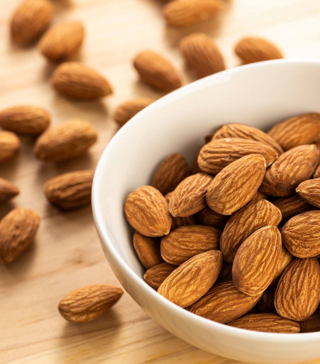 Amandes largueta extra originaire d'Espagne pour grossiste et distributeur en France